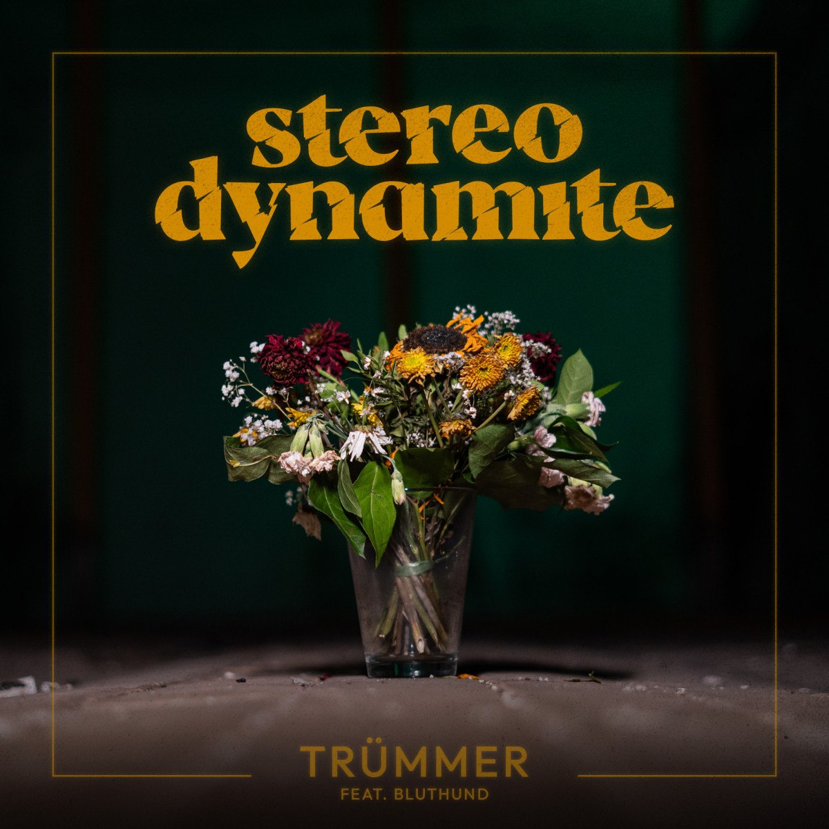 Dystopischer Abgesang: Stereo Dynamite kündigen neue Single „Trümmer“ mit Abraxas (Bluthund) an