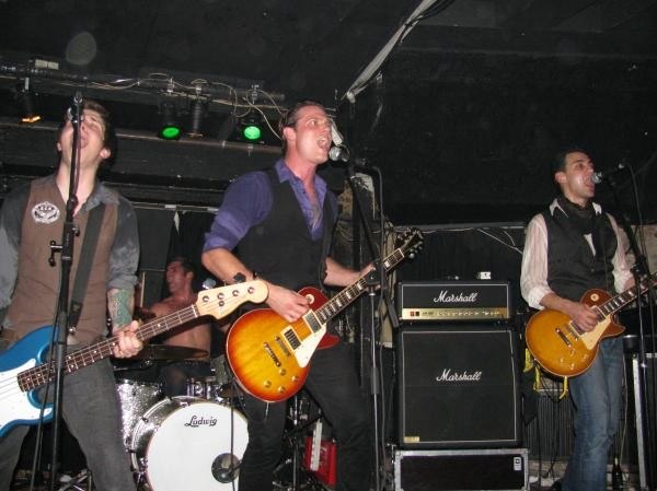 ANGEL CITY OUTCASTS & PETE BENTHAM AND THE DINNER LADIES, 23.07.11 Berlin, Wild at Heart