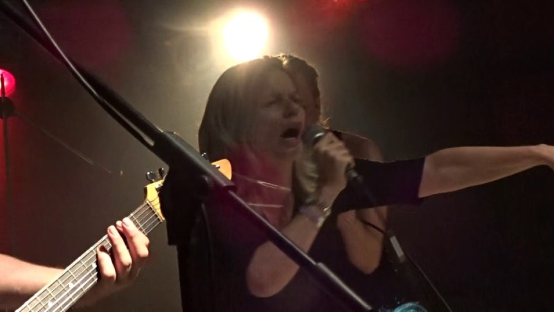 HöhNIE Party in PeineUJZ