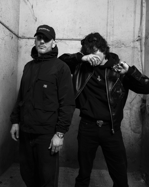 Neue Musik von Moonkid featuring Swiss