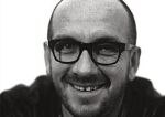 Elvis Costello findet moderne Punkbands memmenhaft