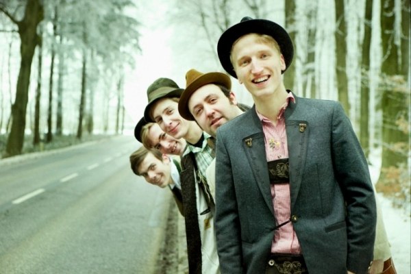 FINDUS - NEW VIDEO CLIP ONLINE / TOUR DATES!