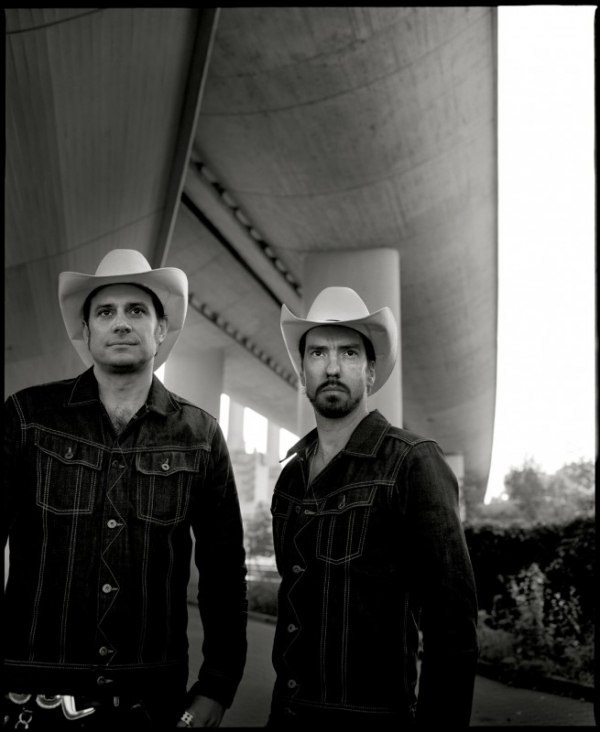 THE BOSSHOSS: ROCKIN' A NEW DECADE ! LIBERTY TOUR 2012