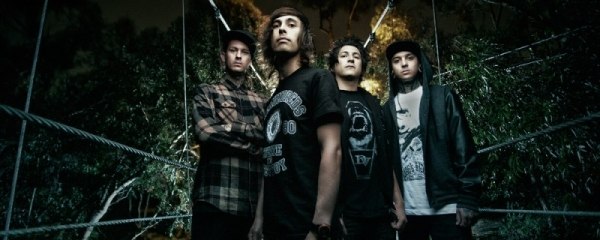 PIERCE THE VEIL: NEUES ALBUM AM 13.07.2012