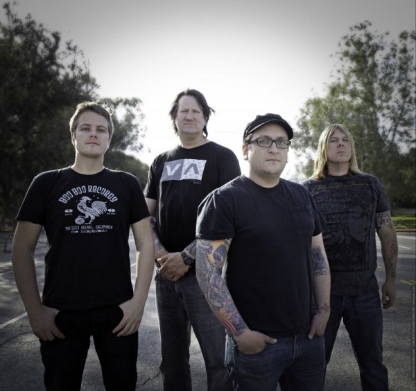 VERSUS THE WORLD - NEUES ALBUM