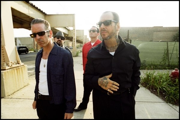 SOCIAL DISTORTION - PLAYING THE COMPLETE "SELF-TITLED" ALBUM IN GERMANY FOR THE 25TH ANNIVERSARY!