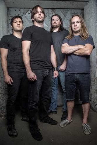 UNEARTH - Tour