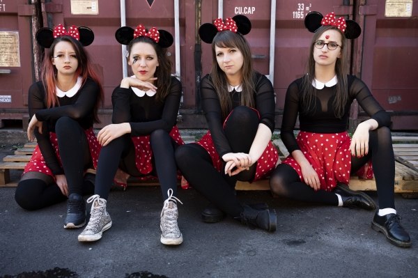 New Video & Album by TOTEN CRACKHUREN IM KOFFERRAUM