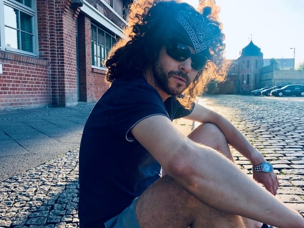 Terrorgruppe News - Neuer RMX + Support Bands + CH-Show & Charts