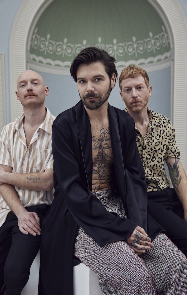 Biffy Clyro: Tour 2021 (plus zwei aktuelle Videos)