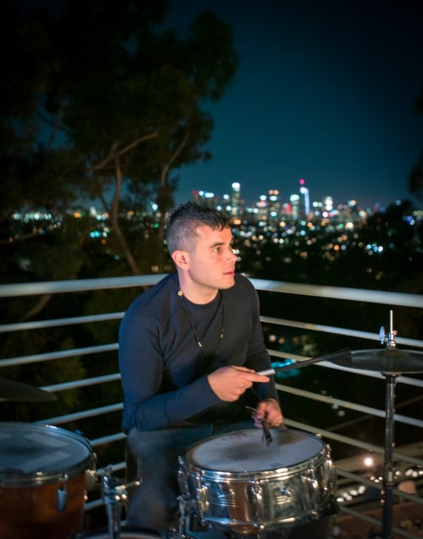 Rostam veröffentlicht im Juni sein neues Album: Changephobia