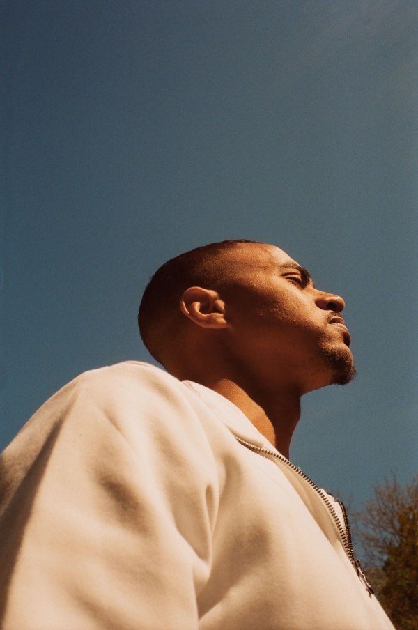 Der Londoner Künstler Swindle kündigt sein neues Studioalbum "The New World" an