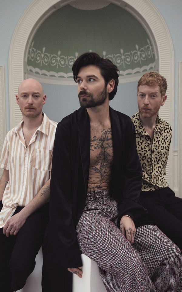 Only 1 Year After the Last Album, Biffy Clyro Surprises with Announcement of a New Work for October