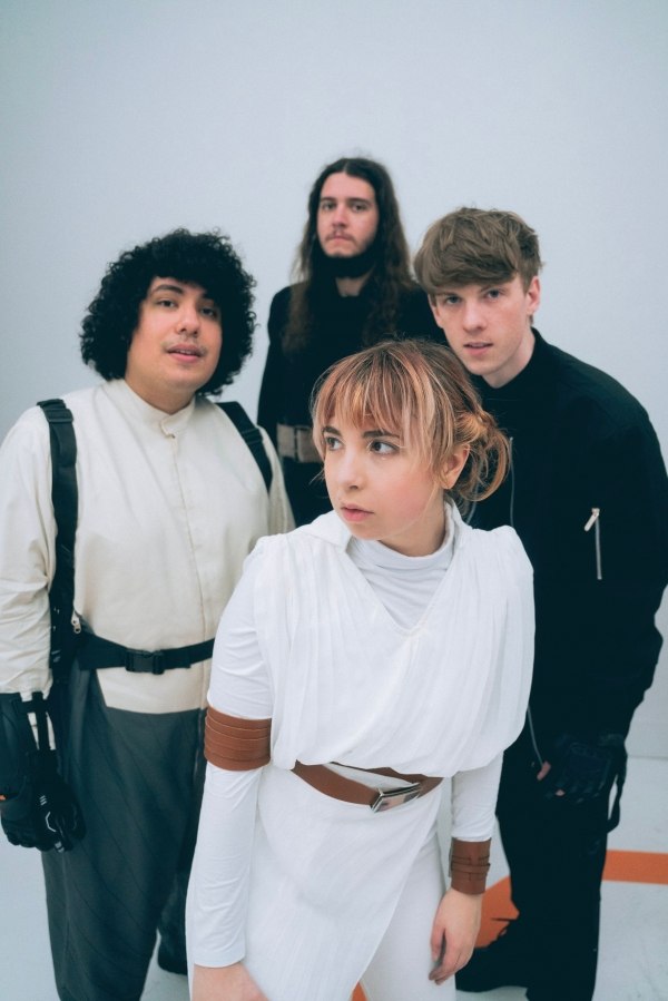 Neuer Song und neues Video von Beach Bunny