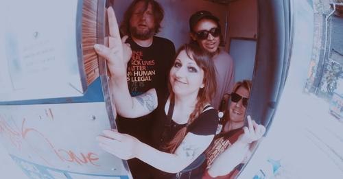 Lulu & die Einhornfarm (Punk; Berlin) - neue Video-Single - Keine Kontrolle -