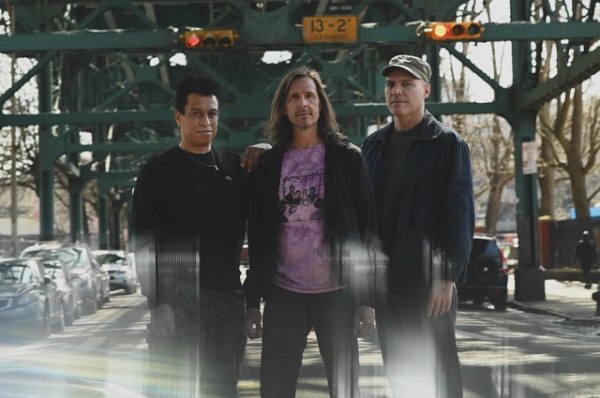 QUICKSAND - Neue Single auf Epitaph!