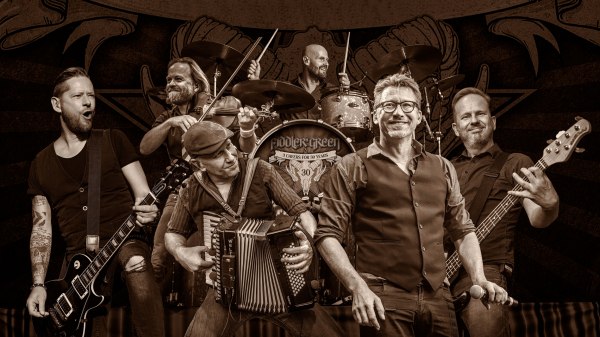 Release Delay: FIDDLER'S GREEN to Release Speedfolk Christmas Album -Seven Holy Nights-