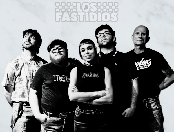 LOS FASTIDIOS