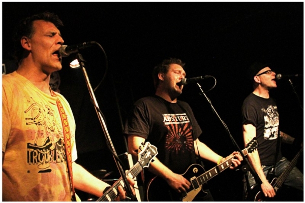 RASTA KNAST,ALARMSIGNAL & JOHNNIE ROOK, 20.04.2012 im Tommy-Weisbecker Haus, Berlin