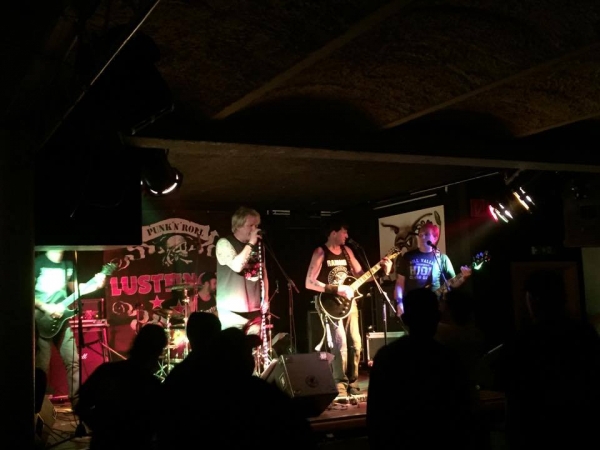 Lustfinger mit Ralf und Snumen // JUZ Zoom in Schrobenhausen