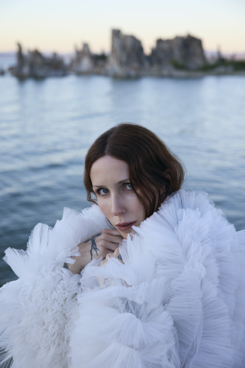 Neuer Song und Video von Chelsea Wolfe