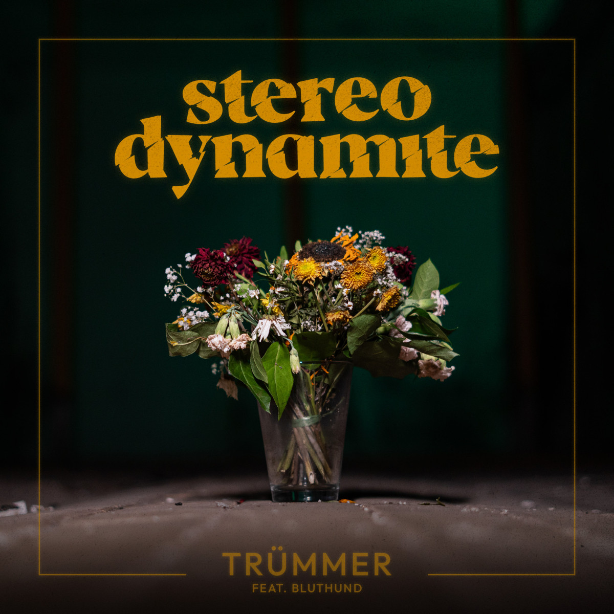 Dystopischer Abgesang: Stereo Dynamite kündigen neue Single „Trümmer“ mit Abraxas (Bluthund) an