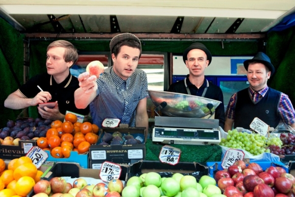 BUSTER SHUFFLE - NEUES RELEASE AUF PLY / TOUR MIT DEN BROILERS ! 
