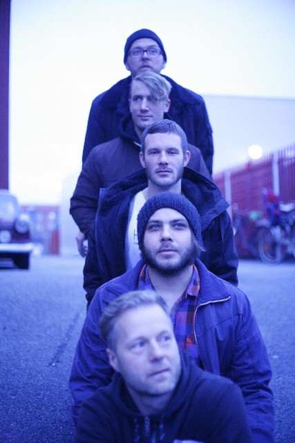GOLDEN KANINE - New Video for - CLIMB - and Tour Dates!