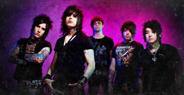 FALLING IN REVERSE  (feat. Ronnie Radke, Ex-Escape The Fate) - NEUER VIDEOCLIP  