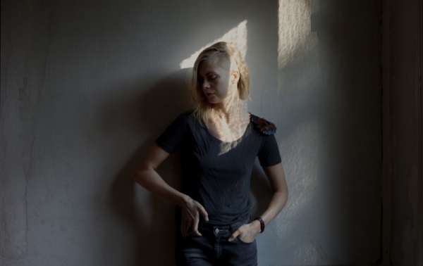 ANNA TERNHEIM Video  -The Longer The Waiting, The Sweeter The Kiss-   ist online!