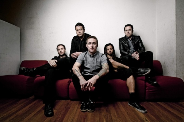 TOUR: YELLOWCARD