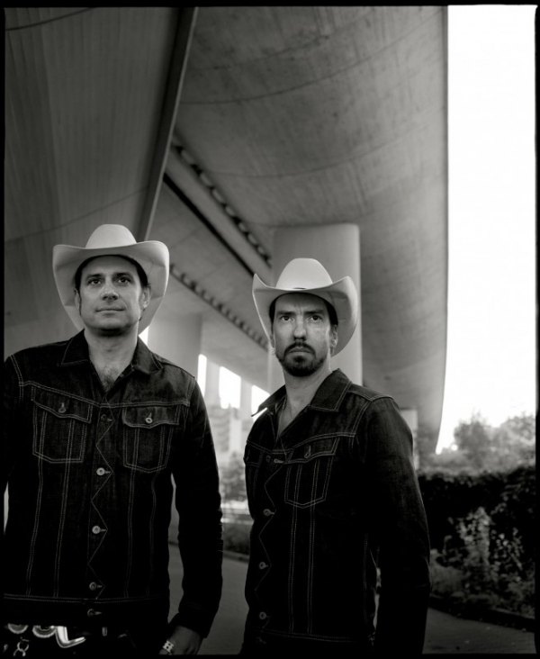 THE BOSSHOSS: ROCKIN' A NEW DECADE ! LIBERTY TOUR 2012