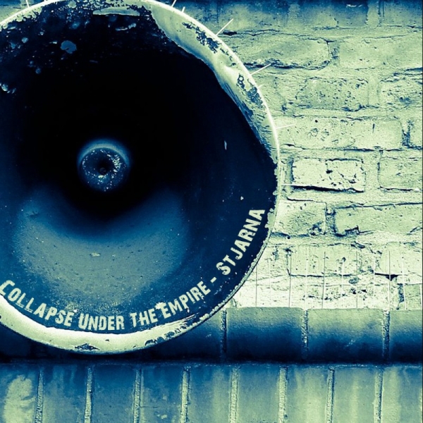 COLLAPSE UNDER THE EMPIRE covern einen instrumentalen Track von Depeche Mode aus dem Jahre 1988