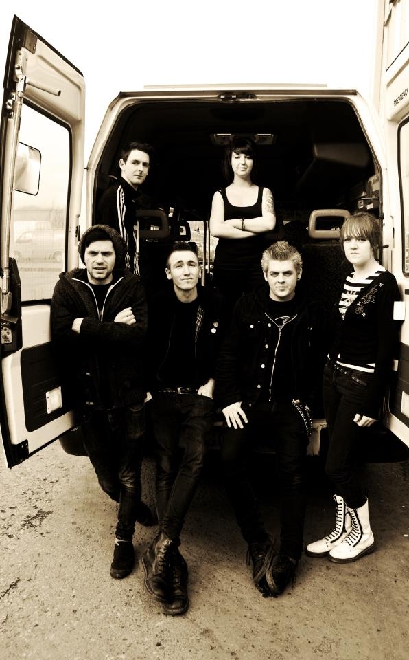 ROUGHNECK RIOT: IM OKTOBER 2013 AUF TOUR