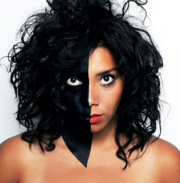 CONCERT NOTICE: CHLOE CHARLES (CA) - Break The Balance Tour (Part II) - Berlin 04.10. Roter Salon