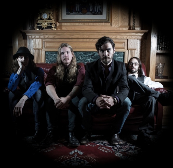 TROPHY SCARS - NEUES ALBUM IM APRIL