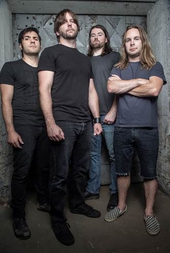 UNEARTH - Tour