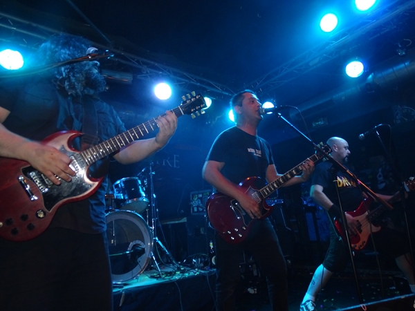 Statues On Fire: Neues Video und Tour